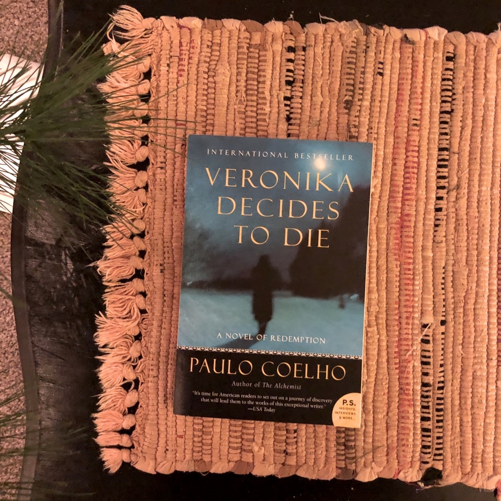 Veronika Decides to Die by Paulo Coelho
